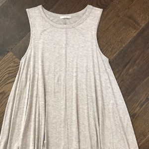 G R A Y • D R E S S